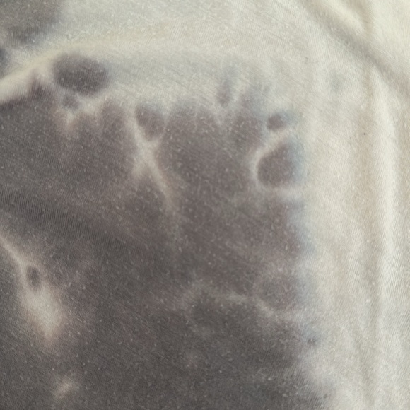 American Eagle Outfitters tie-dye white and grey soft &sexy tee - Picture 3 of 3